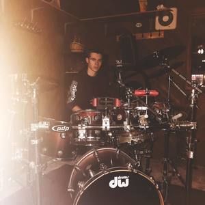 Meet your Posher, Riley